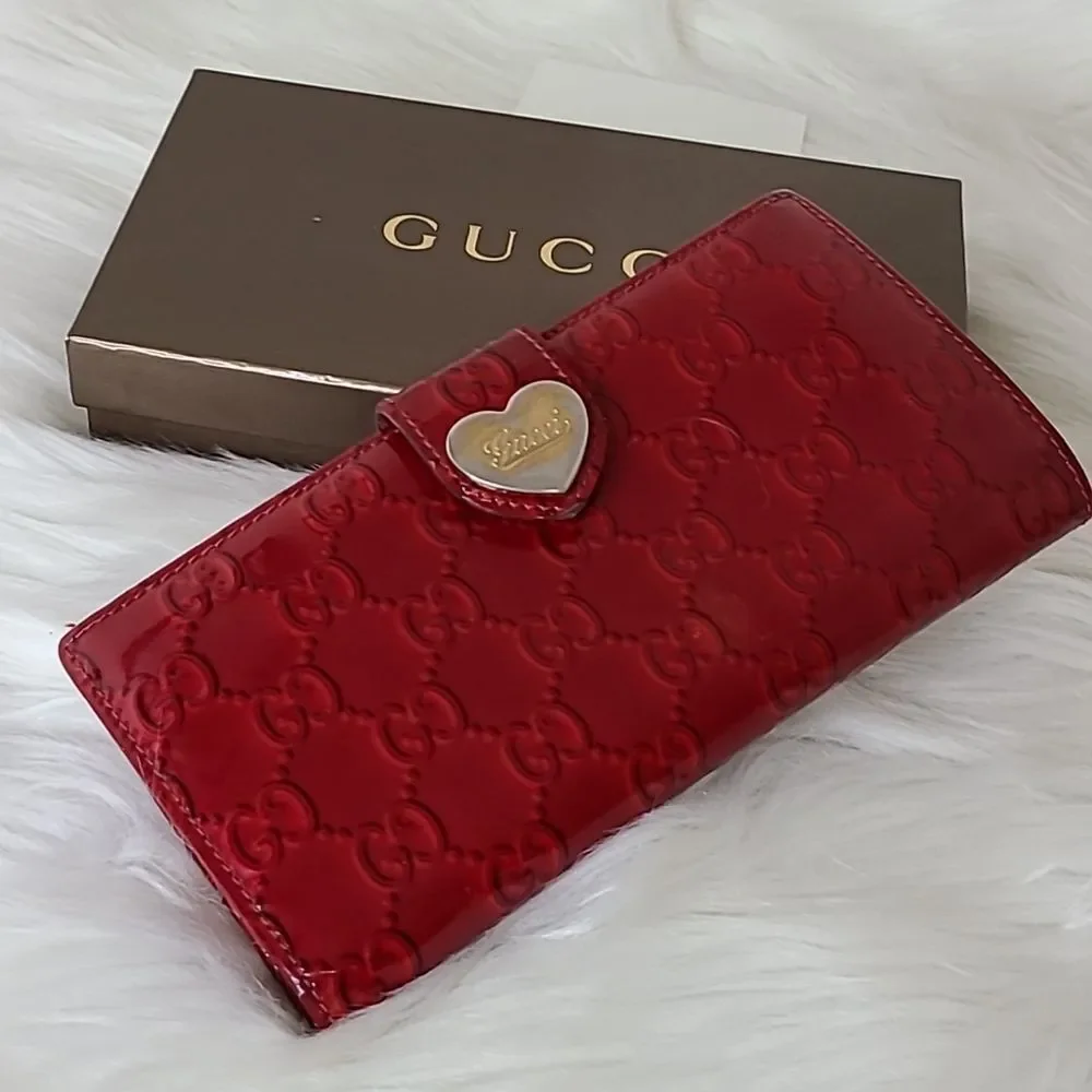 💯 Authentic Gucci Long Bifold Wallet 🍀